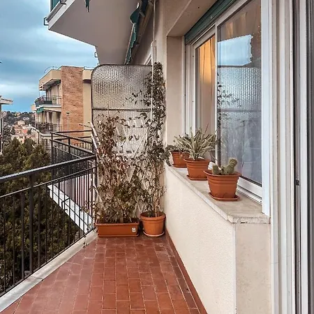 Private Parking  A Due Passi Dalla Stazione Appartamento *