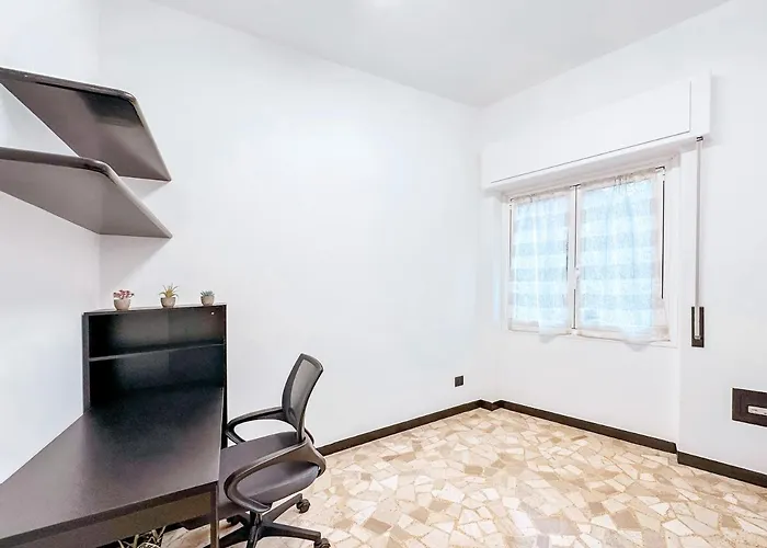 Apartment Private Parking A Due Passi Dalla Stazione *